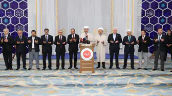 Hac Yolculuğunun İlk Kafilesi Dualarla Uğurlandı