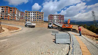 Kahramanmaraş’ta TOKİ Fatihler Yol Çalışmaları Sürüyor