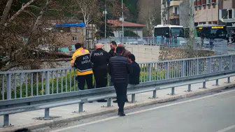 Köprüde Gerilim Dolu Anlar! Ekipler Seferber Oldu