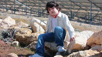 Küçük Yıldızdan Büyük Mesaj: Setlerde Büyüyen Başarı