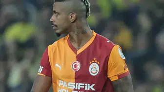 Lidere İlk Yarıda Antalya Şoku