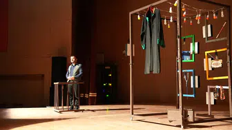 "Posta Kutusu" Tiyatro Oyunu İzleyicilerle Buluştu: İlk Performans Heyecanı!