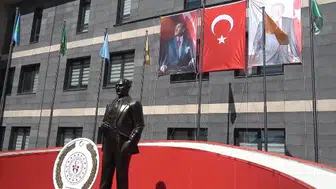 19 Mayıs’ta Atatürk Anıtına Çelenk Sunuldu
