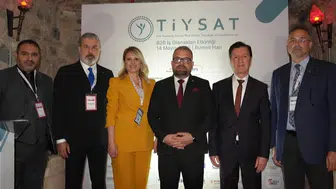 TİYSAT Etkinliği, Eczacılık Günü'nde Yerli İlaç Sanayisini Güçlendirme Stratejilerini Gündeme Getirdi