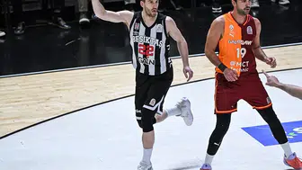 Beşiktaş Yarı Final Biletini Kaptı