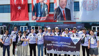 Kahramanmaraşlı Öğrencilerden Robot Zaferi