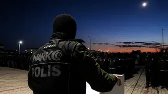 Zehir Tacirlerine Ağır Darbe: 77 İlde Dev Operasyon