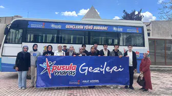 Gençlere Milli Teknoloji Hamlesinin Detayları Yerinde Tanıtıldı!