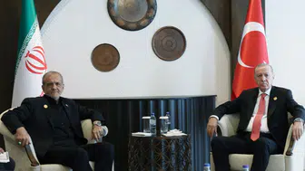 Cumhurbaşkanı Erdoğan, İran Lideriyle Kritik Zirvede Bir Araya Geldi