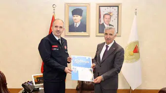 Vali Ünlüer’den Vekaletle Kurban Bağışına Destek