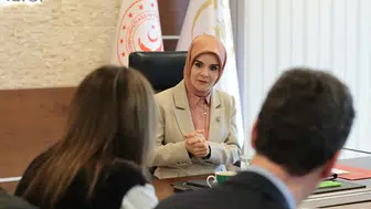 Bakan Göktaş ve Apple Heyeti Dijital Güvenliği Görüştü