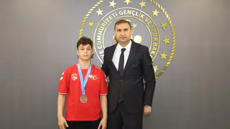 Şamil Şahan Avrupa Üçüncüsü Oldu Ziyaret
