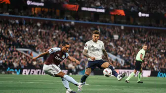 Aston Villa Final Kapısını Aralıyor: 1 - 0