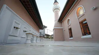4 Yüzyıllık Tarihi Cami Yeniden İbadete Kazandırıldı!