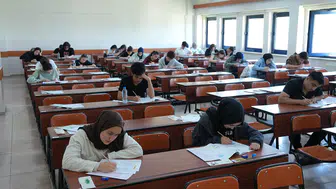 YKS Öncesi 5 Bin Gence Son Prova Desteği