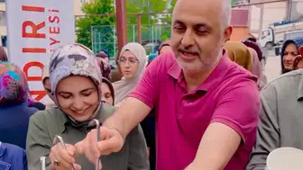 Andırın Belediyesi'nden Vatandaşlara Aşure İkramı