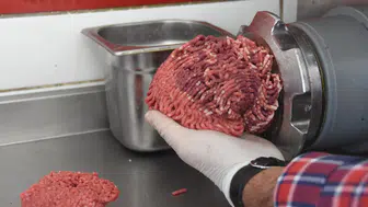 Kahramanmaraş’ta Dana Kıymada At ve Kanatlı Eti Tespiti