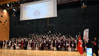 KSÜ Tıp Fakültesi 23. Dönem Mezunlarını Hekimliğe Uğurladı