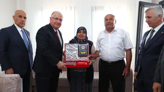 Bakan Yaşar Güler’den Şehit Ailesine Anlamlı Ziyaret