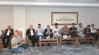 Vali Ünlüer'den Yangın Mağduru Aileye Taziye Ziyareti