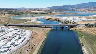 Kılavuzlu'da köprülü kavşak çalışmaları başladı