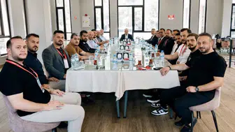 Kahramanmaraş İstiklalspor’da yeni yönetim göreve başladı