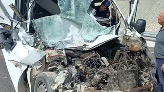 Tekir-Kurucuova Yolunda Kaza: Araçta Sıkışan Yaralı Kurtarıldı