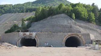 Karadeniz'i Akdeniz'e bağlayacak... 8 bakan eskiten tünel halen açılmadı!