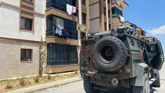 Elbistan'da Anne ve Babasını Rehin Aldığı İddia Edilen Genç Teslim Oldu