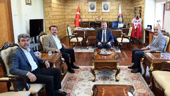 Önceki Dönem Başkanlarından Rektör Okumuş’a Hayırlı Olsun Ziyareti