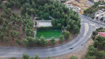 Kahramanmaraş’ta eski halı saha baştan sona yenileniyor