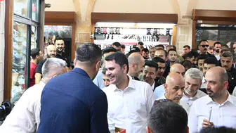 Bakan Kurum’dan Tarihi Kapalı Çarşı Esnafına Ziyaret