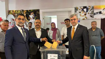 MHP Kahramanmaraş Milletvekili Karakoç’tan MHP İlçe Kongrelerine Tebrik Mesajı