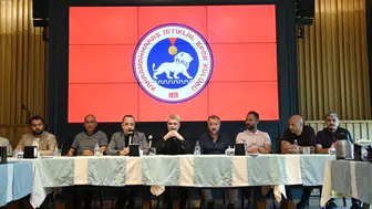 Başkan Görgel, İstiklalspor için yeni sezon öncesi moral toplantısı düzenledi