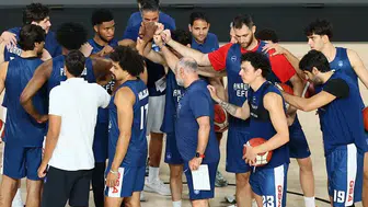Anadolu Efes 2026–2027 Sezonunu Açtı