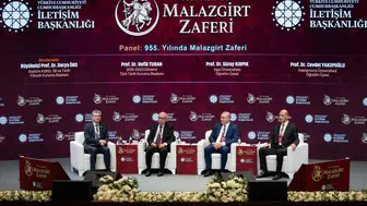 “955. Yılında Malazgirt Zaferi” Paneli ve Kitap Tanıtım Programı Düzenlendi