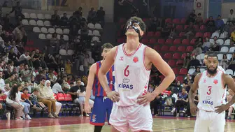 KİPAŞ KBB Basketbol İlk Yarıyı 13 Sayı Farkla Önde Kapattı