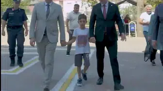 Başkan Gökşen, Yeni Eğitim Yılının İlk Gününde Öğrencilerle Buluştu