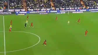 Fenerbahçe Göztepe Karşısında Guendouzi İle Avantajı Kaptı