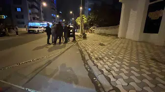 Kahramanmaraş’ta İş Yeri Önünde Silahlı Saldırı: İki Yaralı