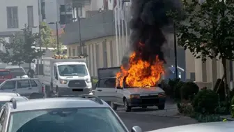 Kahramanmaraş’ta otomobil yandı: Araçta ağır hasar