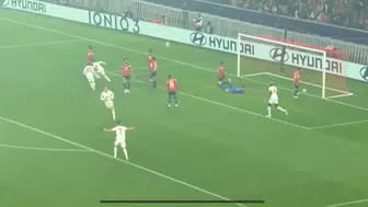 Galatasaray Fransa’da Galibiyet Arıyor: İlk Yarı 2-2