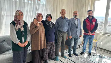 Şehit Ailesine Anlamlı Ziyaret Gerçekleşti