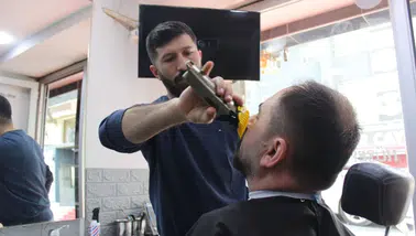 Kahramanmaraş’ta Bayram Tıraşı Yoğunluğu Başladı