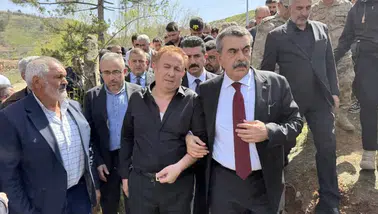 Fedakar Öğretmenin Ardından Yürek Yakan Sözler