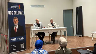 Kahramanmaraş’ta Yazarlık Akademisi’nde eleştiri masaya yatırıldı!