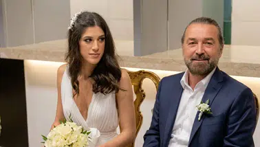 İbrahim Seten'in eşi kimdir ve ne iş yapar? Ekin Gücük'ün yaşı ve mesleği