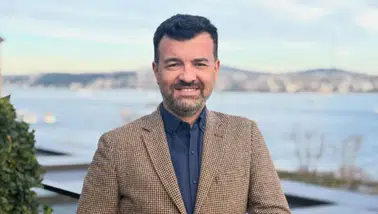 Afşin Hatipoğlu kimdir, nereli, hangi partili? Babası ve eşi hakkında bilgiler