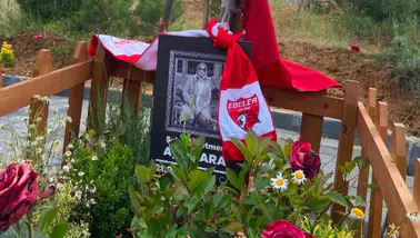 Ayla Kara Kabri Başında Dualarla Anıldı Kahramanmaraş'ta