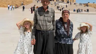 Bakan Göktaş’tan İkiz Kızların Ailesine Destek